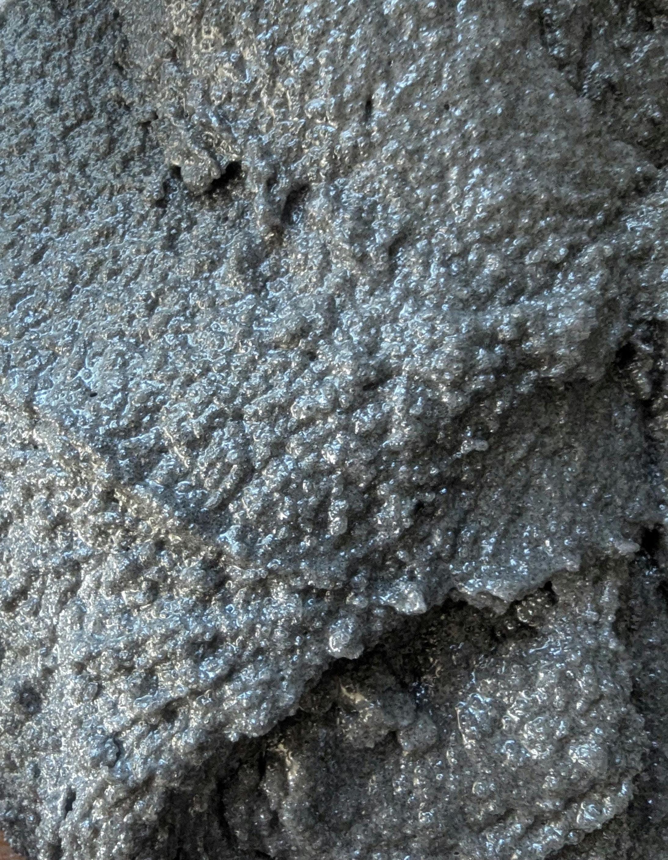 Gravedigger - Patchouli, Vetiver, Amber Scented Sugar Body Scrub